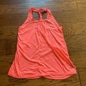 Gap fit tank